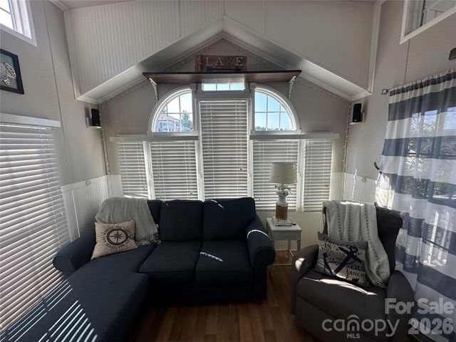 195 Grand View Drive, New London, NC 28127