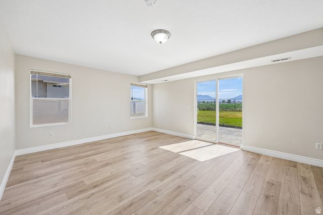 2359 S 3300 W, Syracuse, UT 84075
