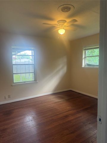 7623 Wilmerdean Street, Houston, TX 77061
