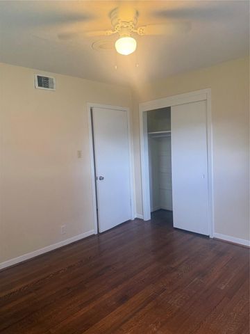 7623 Wilmerdean Street, Houston, TX 77061