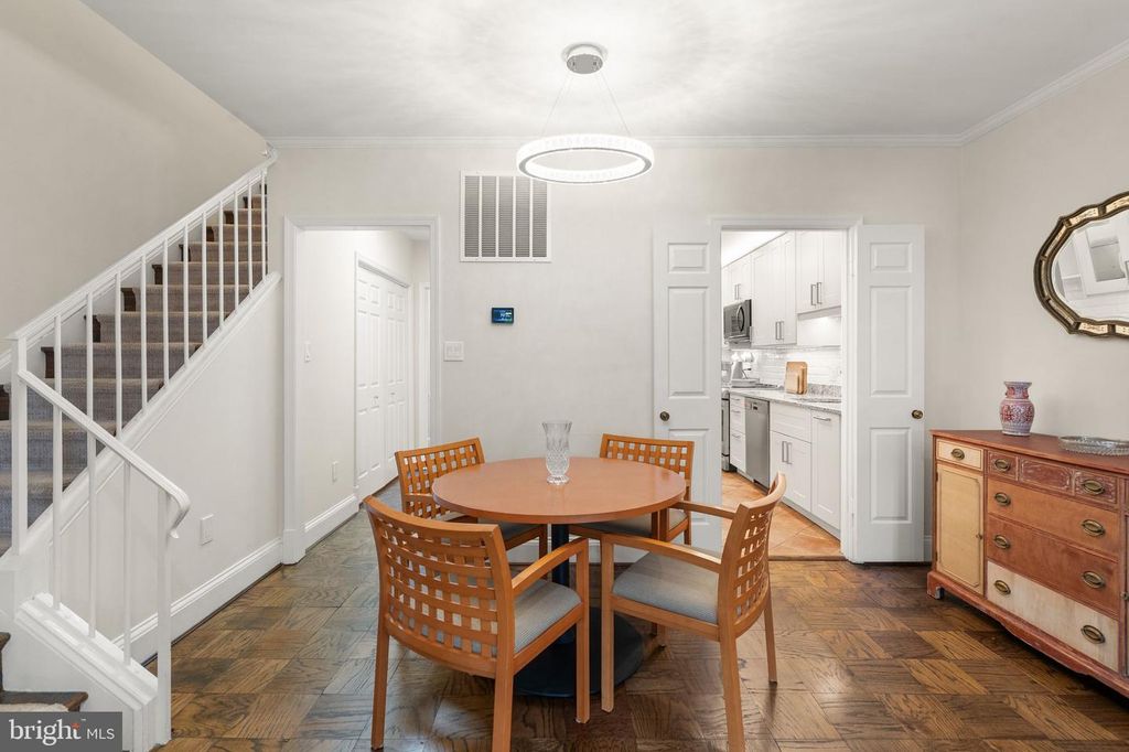 Image 15 of property listing at 1608 BELMONT ST NW #C, Washington, DC 20009