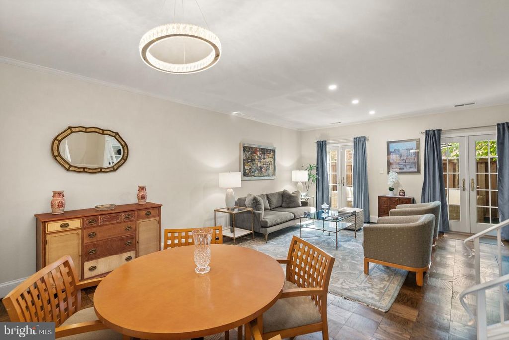 Image 16 of property listing at 1608 BELMONT ST NW #C, Washington, DC 20009