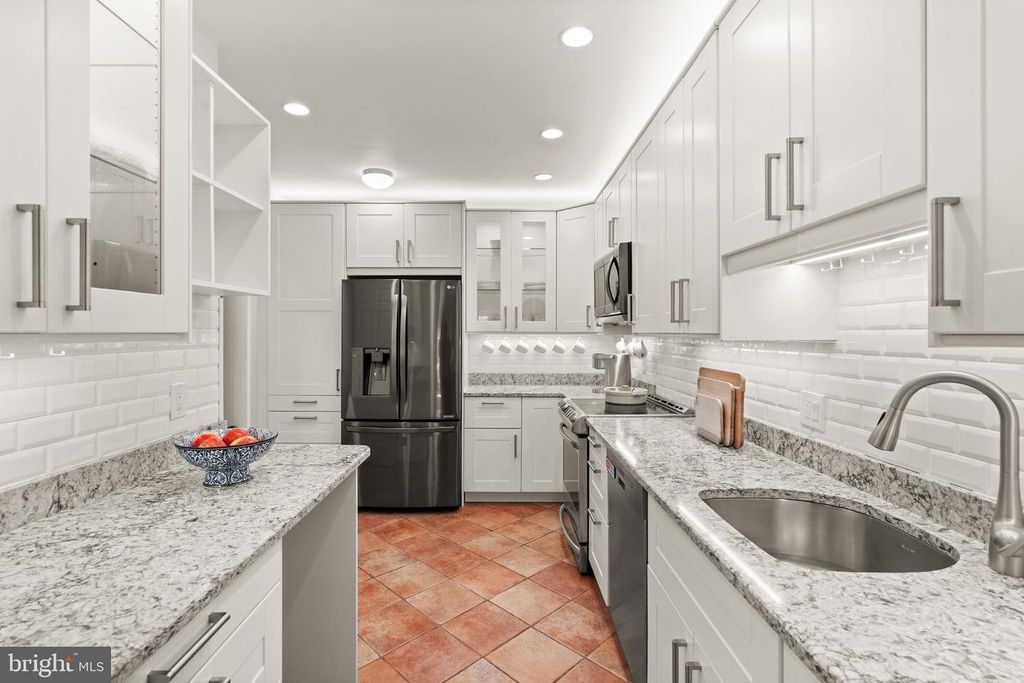 Image 17 of property listing at 1608 BELMONT ST NW #C, Washington, DC 20009
