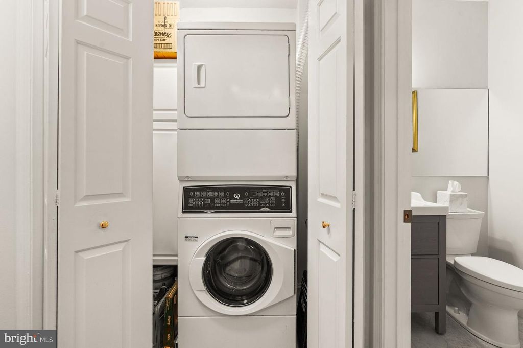 Image 26 of property listing at 1608 BELMONT ST NW #C, Washington, DC 20009