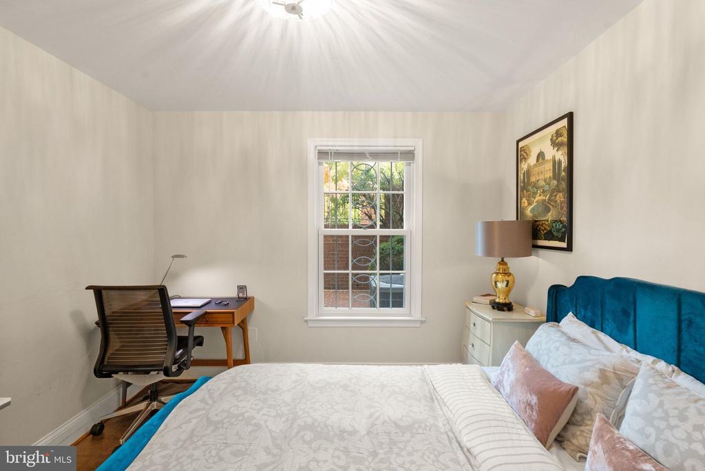 Image 35 of property listing at 1608 BELMONT ST NW #C, Washington, DC 20009
