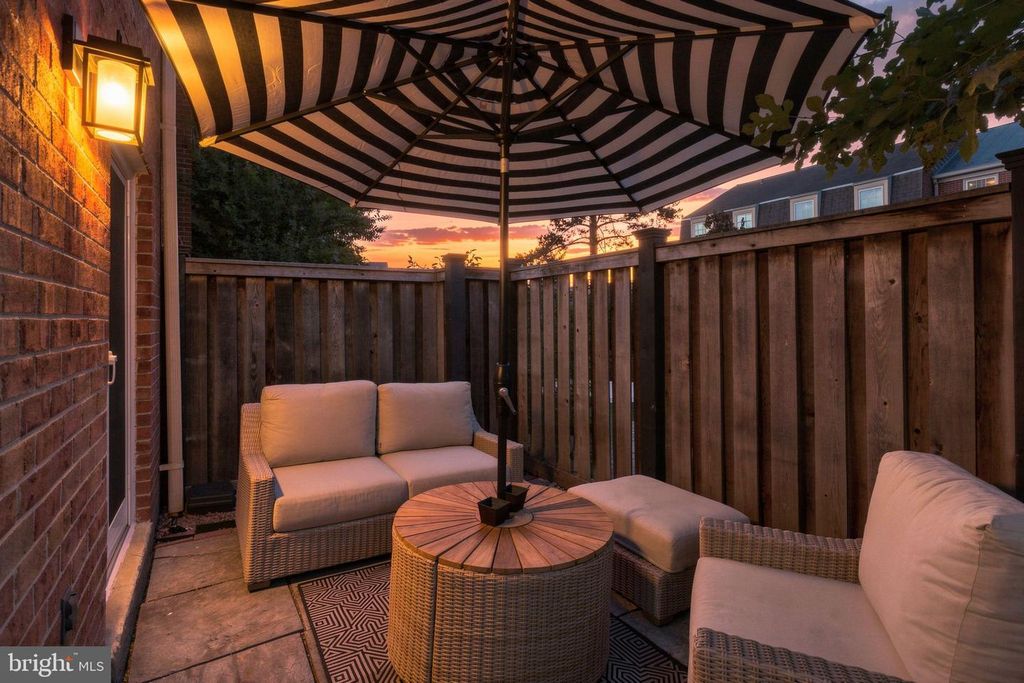 Image 42 of property listing at 1608 BELMONT ST NW #C, Washington, DC 20009
