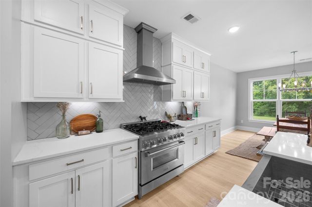 172 Triple Ponds Court, Clover, SC 29710