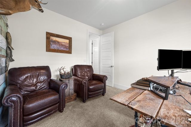 172 Triple Ponds Court, Clover, SC 29710