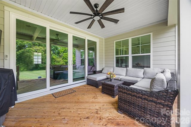 172 Triple Ponds Court, Clover, SC 29710