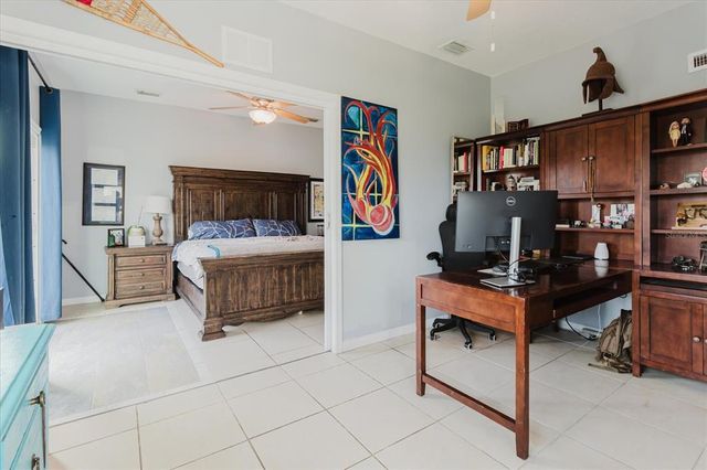 7404 BAY DRIVE, Tampa, FL 33635