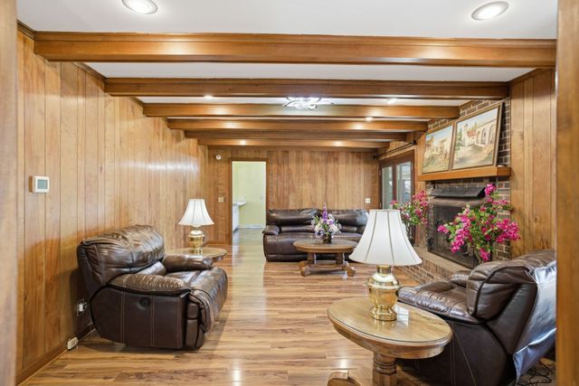 100 April Ln, Shelbyville, TN 37160