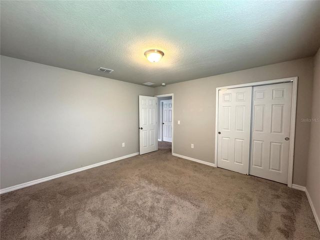 493 SUN WARBLER WAY, St Cloud, FL 34771