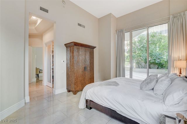 2877 Paradise Road 104, Las Vegas, NV 89109