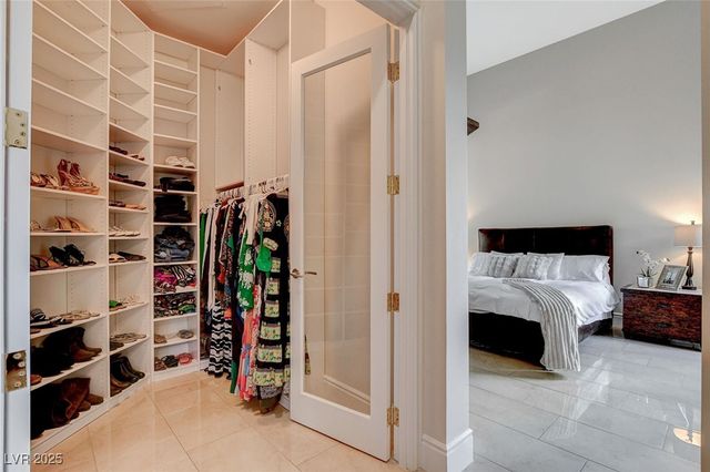 2877 Paradise Road 104, Las Vegas, NV 89109