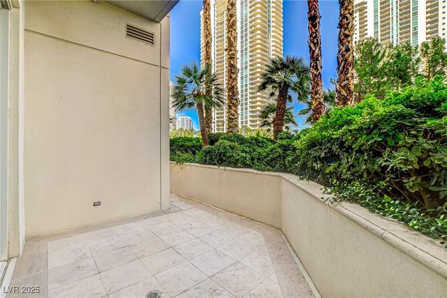 2877 Paradise Road 104, Las Vegas, NV 89109