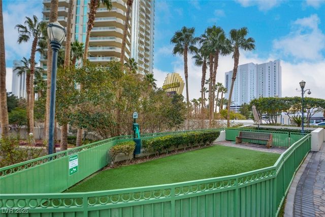 2877 Paradise Road 104, Las Vegas, NV 89109