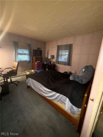 1288 Liberty Avenue, Barberton, OH 44203