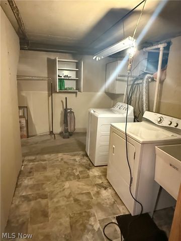 1288 Liberty Avenue, Barberton, OH 44203