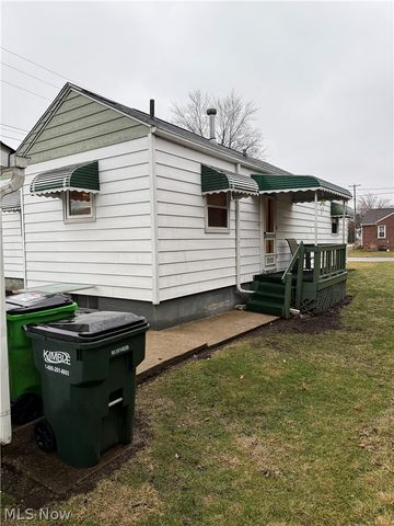 1288 Liberty Avenue, Barberton, OH 44203