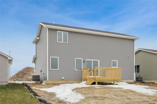 509 Fireside Drive NW, Bondurant, IA 50035