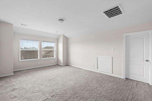10015 Chase Court, Baytown, TX 77521