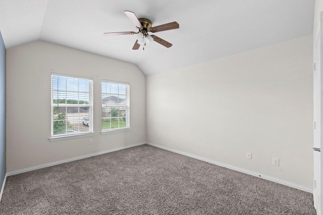 10015 Chase Court, Baytown, TX 77521