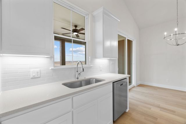 709 County Road 4530, Decatur, TX 76234