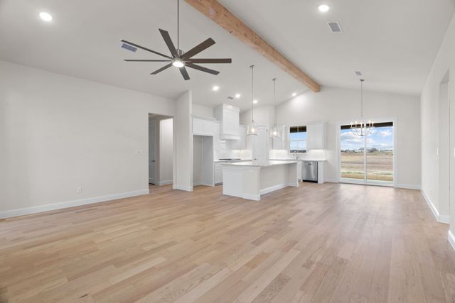 709 County Road 4530, Decatur, TX 76234