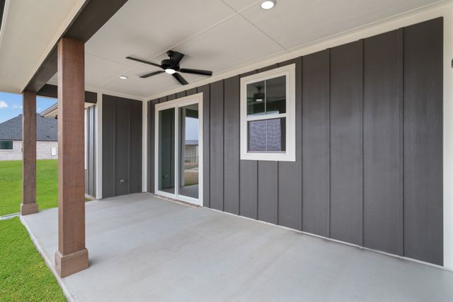 709 County Road 4530, Decatur, TX 76234