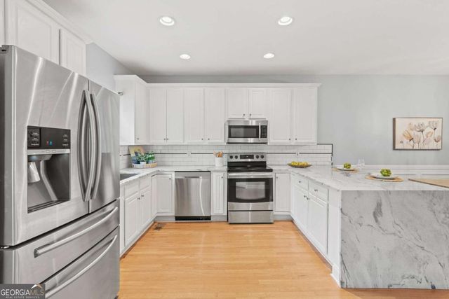 1200 Wing Street 8, Atlanta, GA 30350