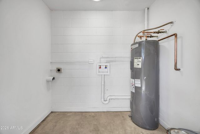 6062 W TOWNLEY Avenue, Glendale, AZ 85302