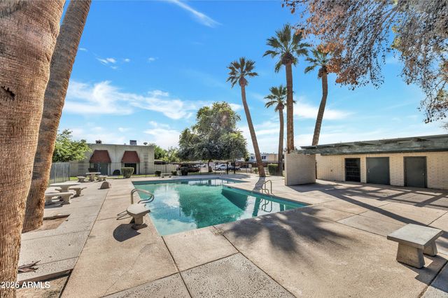 6062 W TOWNLEY Avenue, Glendale, AZ 85302