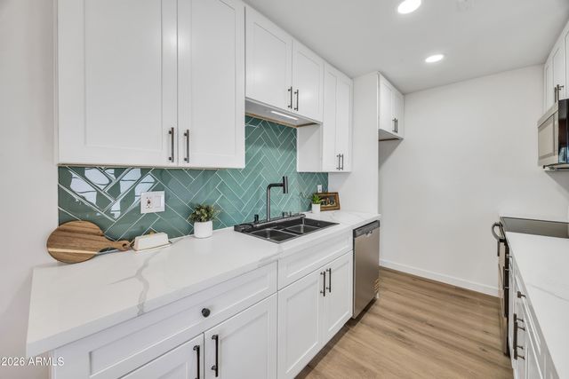 6062 W TOWNLEY Avenue, Glendale, AZ 85302