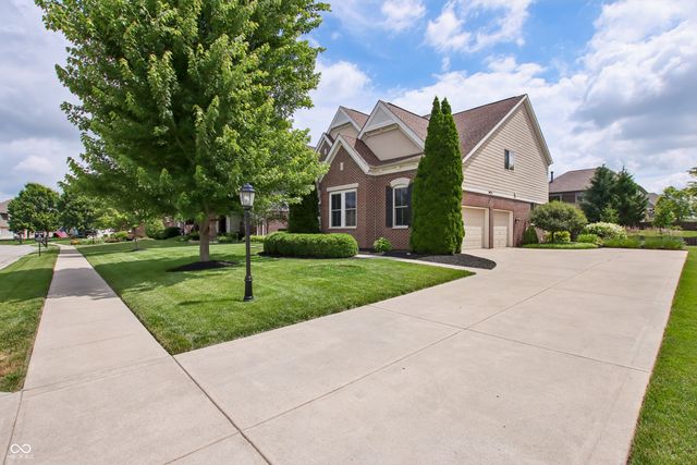 9838 Wild Turkey Row, Fishers, IN 46055