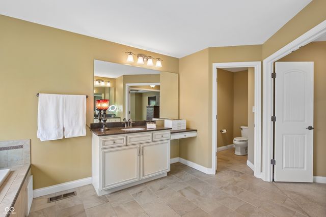 9838 Wild Turkey Row, Fishers, IN 46055