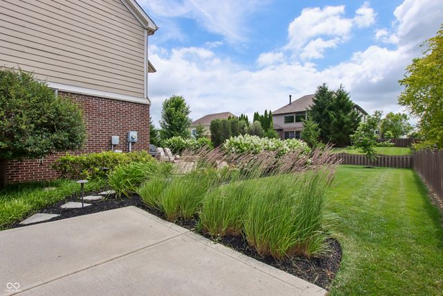 9838 Wild Turkey Row, Fishers, IN 46055