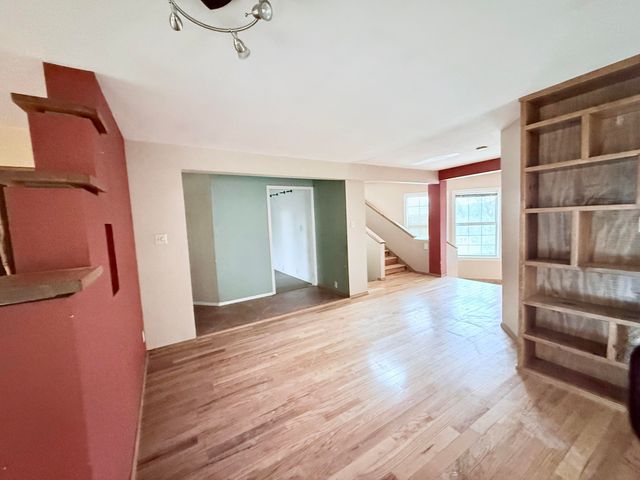 14 PINON Avenue, Cedar Crest, NM 87008