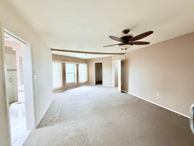 14 PINON Avenue, Cedar Crest, NM 87008