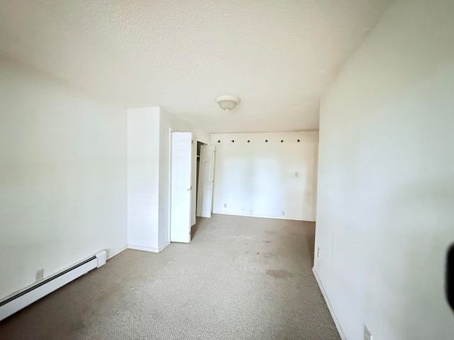 14 PINON Avenue, Cedar Crest, NM 87008