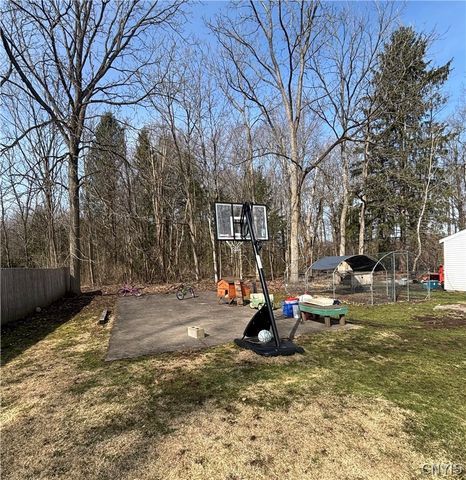 23 Phillips Street, Lysander, NY 13027