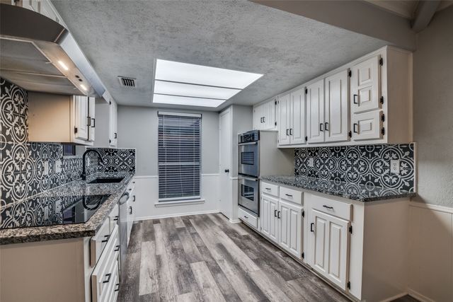 411 Fireside Drive, Richardson, TX 75081