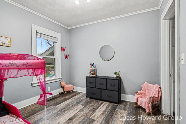 116 N Douglas Avenue, Three Rivers City, MI 49093