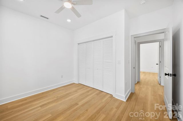 1003 College Boulevard, Dallas, NC 28034