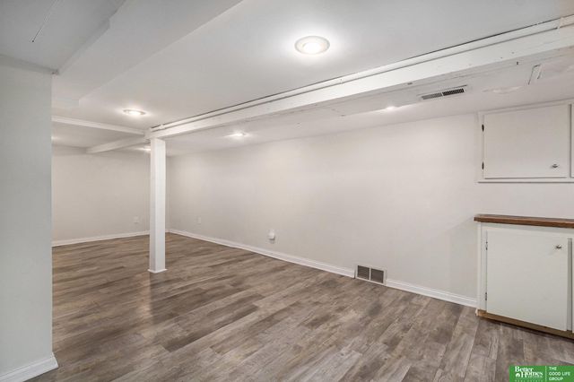 1616 S 6 Street, Omaha, NE 68108