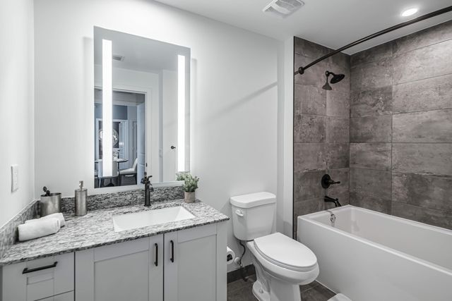 2000 Stirling Road 3-301, Hollywood, FL 33020