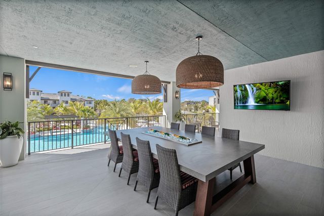 2000 Stirling Road 3-301, Hollywood, FL 33020