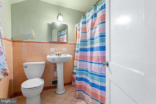 800 COLLENBROOK AVE, Drexel Hill, PA 19026