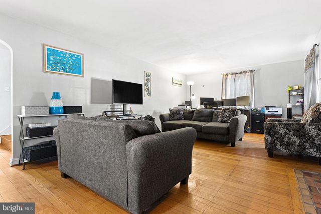 800 COLLENBROOK AVE, Drexel Hill, PA 19026