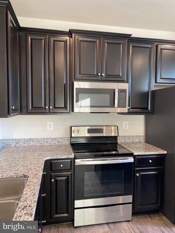 531 VIEW POINT WAY, Fredericksburg, VA 22405