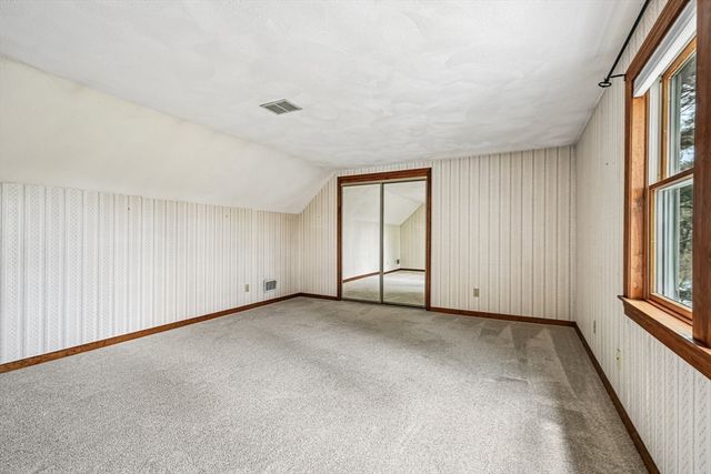 20 Crestwood Rd, North Reading, MA 01864